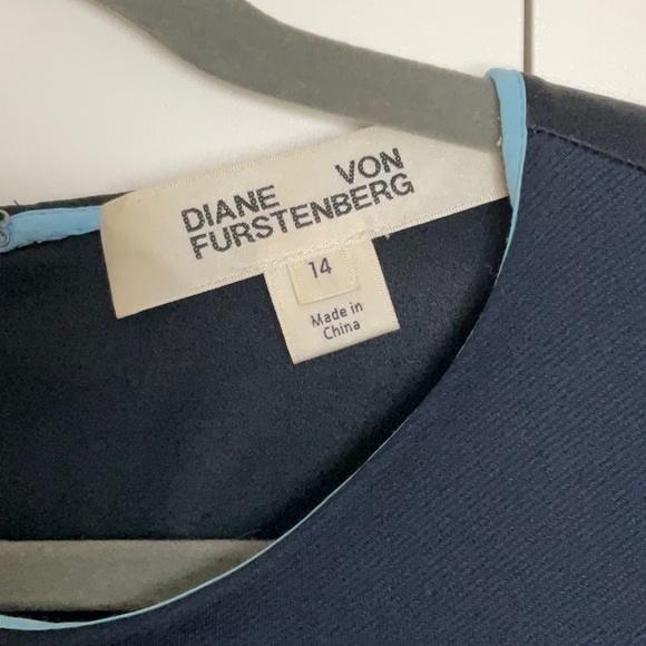 Diane Von Furstenberg dress - Picture 4 of 9